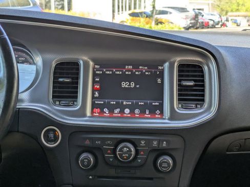 Used 2011 Dodge Charger R/T image 20