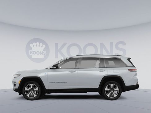 Used 2024 Jeep Grand Cherokee Limited 4xe AWD/4WD image 2
