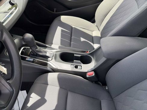 Used 2024 Toyota Corolla LE image 21
