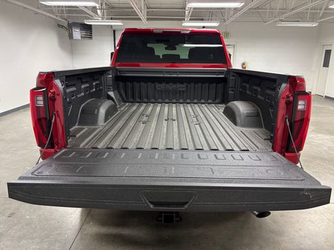 New 2026 GMC Sierra 2500 SLT w/ SLT Convenience Package AWD/4WD image 16