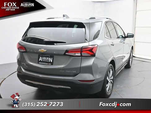 Used 2024 Chevrolet Equinox Premier AWD/4WD image 4