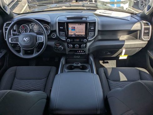 New 2026 RAM 1500 Express AWD/4WD image 15
