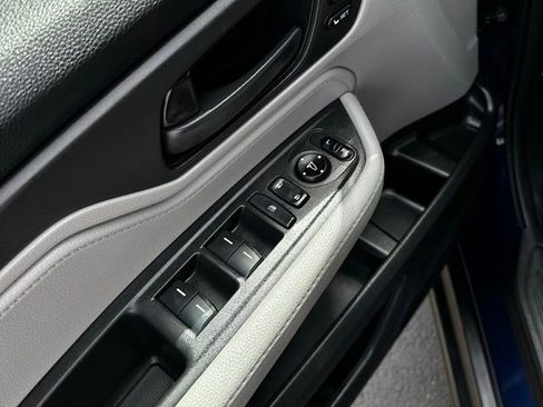 Used 2019 Honda Odyssey EX-L image 5