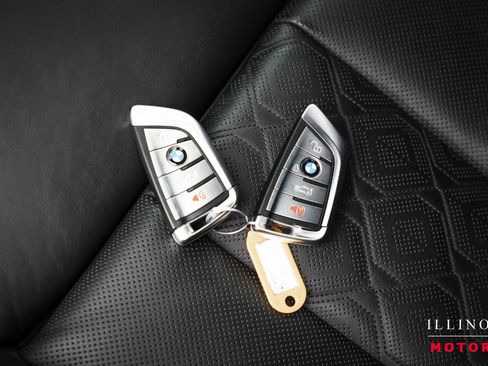 Used 2022 BMW M8 Competition AWD/4WD image 41