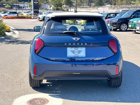 New 2026 MINI Cooper S image 4