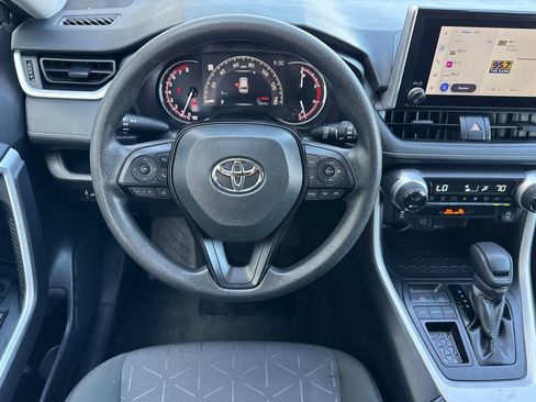 Used 2025 Toyota RAV4 XLE FWD image 14
