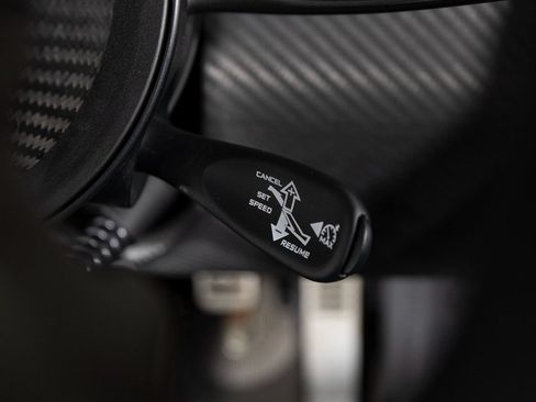 Used 2015 McLaren P1 RWD image 37