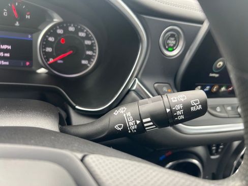 Used 2023 Chevrolet Blazer LT w/ LPO, Black Grille Bar Package image 23