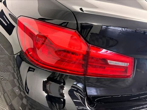 Used 2018 BMW 530i image 26