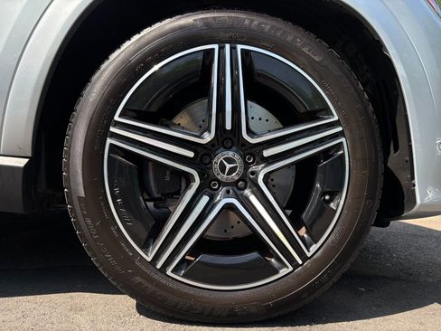 Used 2025 Mercedes-Benz GLE 450 4MATIC image 58