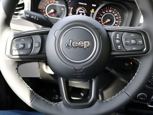 New 2026 Jeep Gladiator Sport AWD/4WD image 20