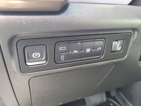 Used 2025 GMC Hummer EV 3X AWD/4WD image 16