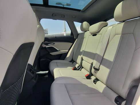 Certified 2025 Audi Q5 Premium Plus w/ Premium Plus AWD/4WD image 19
