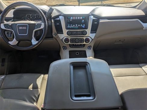 Used 2018 GMC Yukon SLT w/ Open Road Package image 17