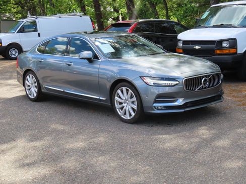 Used 2018 Volvo S90 T6 Inscription w/ Convenience Package AWD/4WD image 23