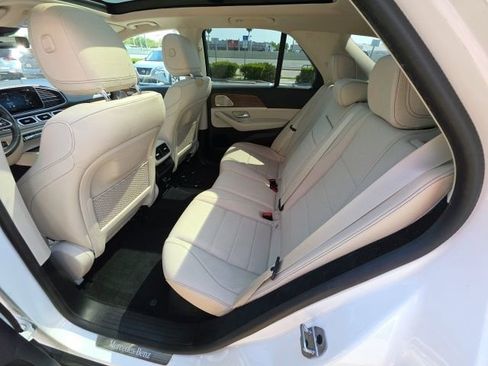 Used 2021 Mercedes-Benz GLE 350 image 24