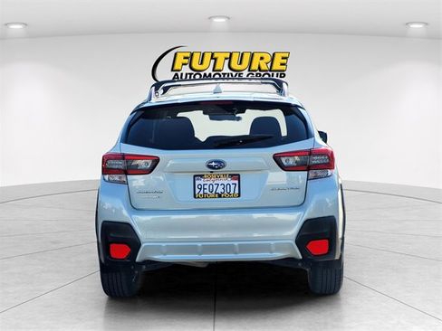 Used 2023 Subaru Crosstrek 2.0i Premium image 5