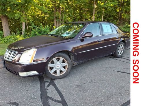 Used 2008 Cadillac DTS FWD image 1