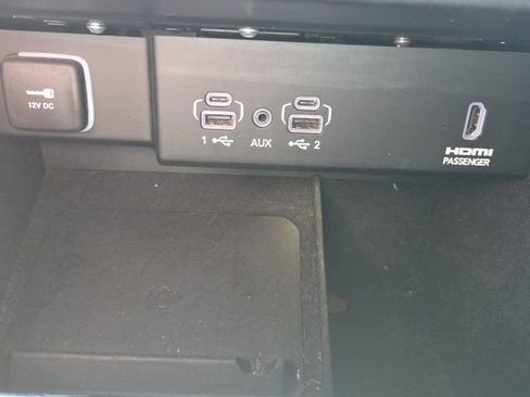 Used 2022 Jeep Wagoneer Series III w/ Premium Group I image 42