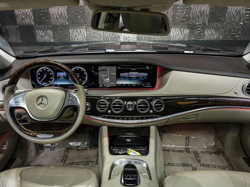 Used 2015 Mercedes-Benz S 550 4MATIC Sedan image 12