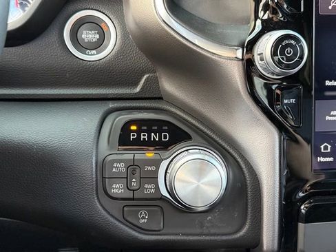 New 2026 RAM 1500 Laramie AWD/4WD image 26
