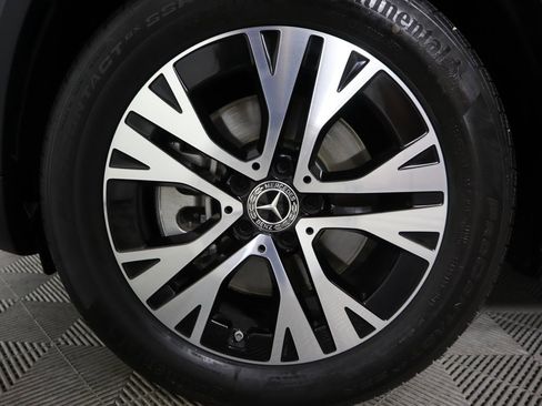 Certified 2025 Mercedes-Benz GLA 250 GLA 250 image 33