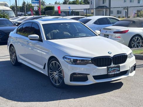 Used 2019 BMW 530i w/ M Sport Package RWD image 17