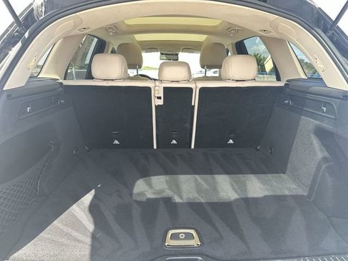 Used 2022 Mercedes-Benz GLC 300 image 28