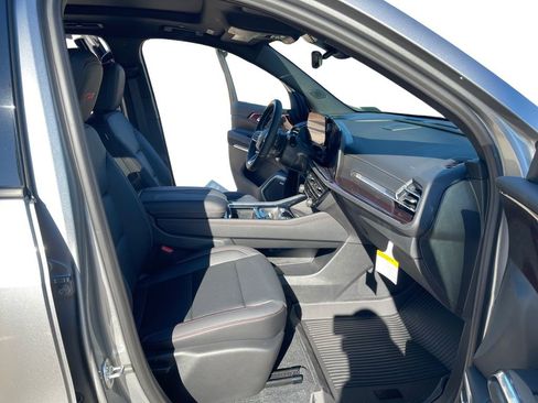 New 2026 Chevrolet Traverse Z71 image 15