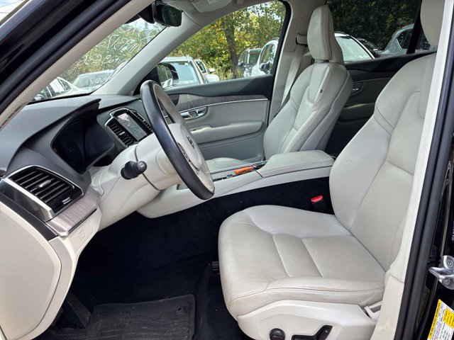Used 2023 Volvo XC90 B6 Plus w/ Protection Package Premier AWD/4WD image 10