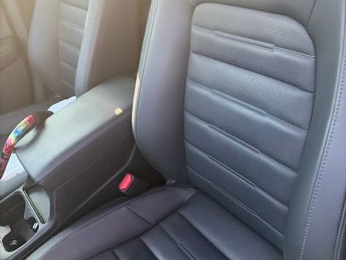 Used 2023 Honda CR-V EX-L image 8