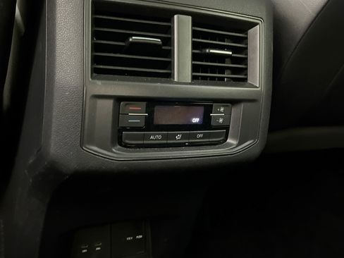 Used 2023 Volkswagen Atlas SEL R-Line image 26