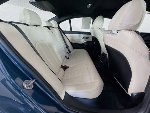 Used 2025 BMW M340i M340i w/ Premium Package image 29