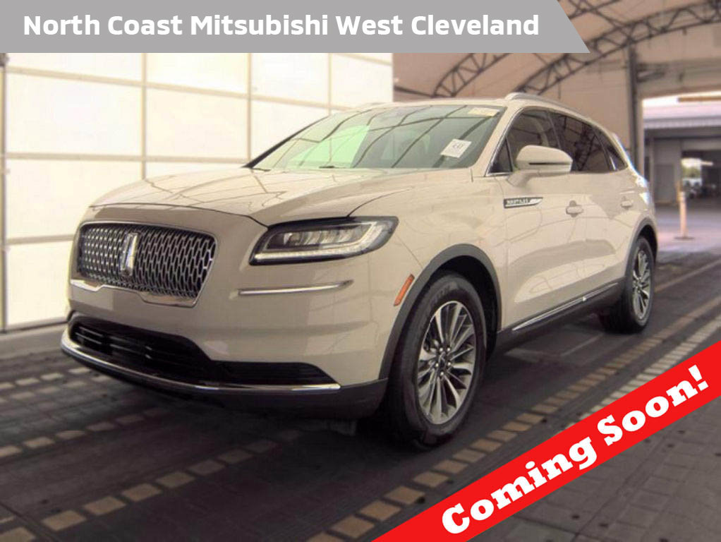 Used 2022 Lincoln Nautilus FWD w/ Premium Package image 1