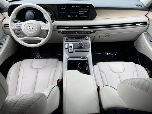Used 2024 Hyundai Palisade Limited AWD/4WD image 9