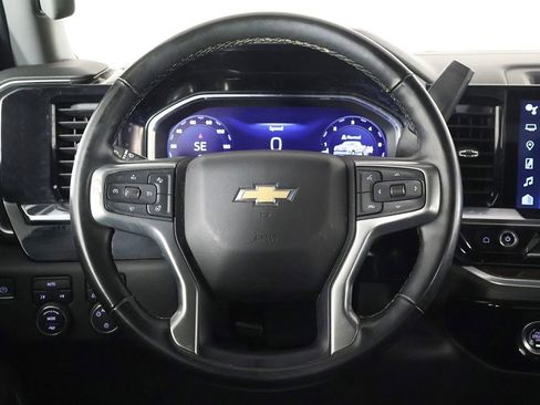 Used 2023 Chevrolet Silverado 1500 LT AWD/4WD image 31