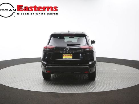 Used 2024 Nissan Rogue S AWD/4WD image 37