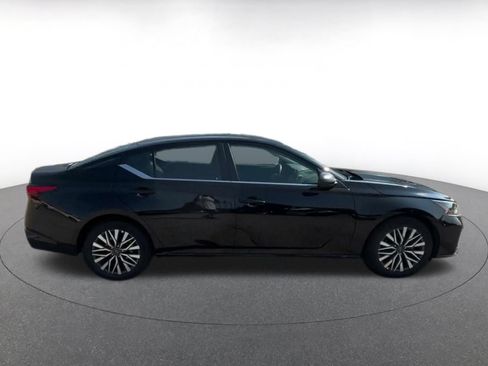 Used 2026 Nissan Altima 2.5 SV FWD image 16