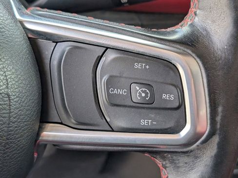 Used 2020 Jeep Gladiator Rubicon AWD/4WD image 17