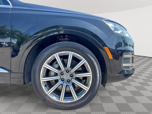 Used 2018 Audi Q7 3.0T Premium Plus AWD/4WD image 31
