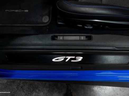 Used 2026 Porsche 911 GT3 RWD image 22