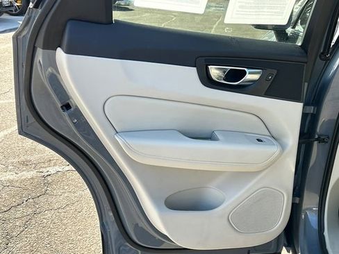 Certified 2023 Volvo XC60 B5 Core w/ Climate Package image 22