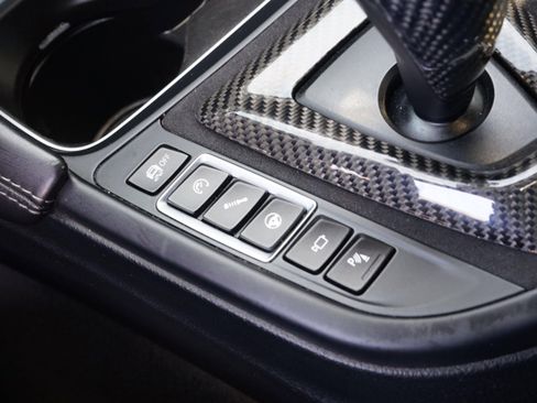 Used 2015 BMW M4 Coupe RWD image 20
