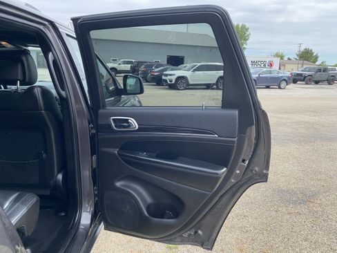 Used 2020 Jeep Grand Cherokee Limited AWD/4WD image 35
