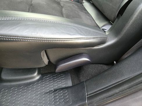 Used 2020 Dodge Durango GT image 35