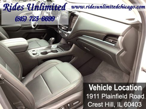 Used 2019 Chevrolet Traverse LT w/ LT Premium Package AWD/4WD image 35