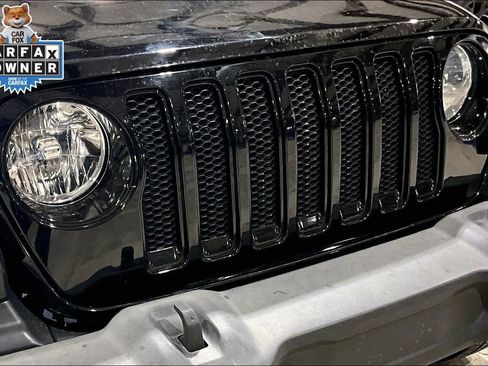 Used 2021 Jeep Wrangler Unlimited Sport AWD/4WD image 26