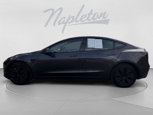 Used 2025 Tesla Model 3 Long Range RWD image 2