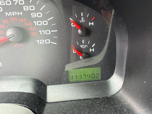 Used 2007 Ford F150 XLT RWD image 11