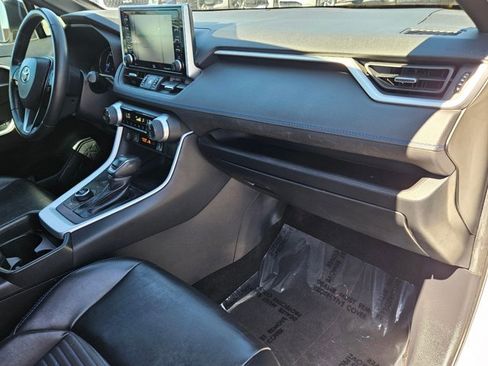 Used 2019 Toyota RAV4 XSE w/ XSE Weather Package image 23